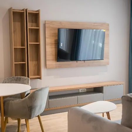 Апартаменты Promenada Apartments Side View